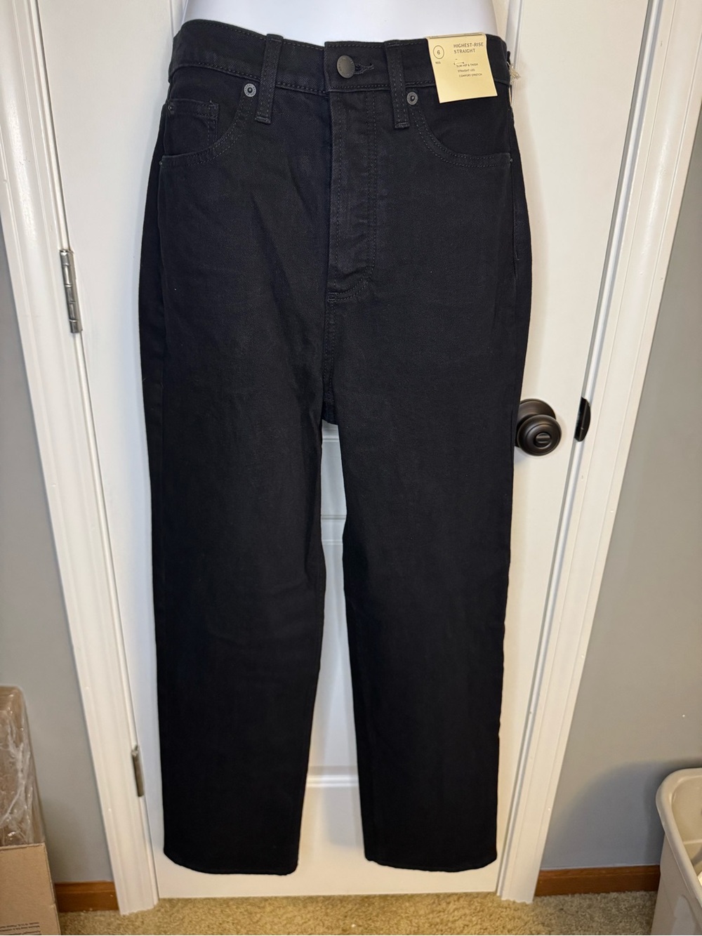 Women’s size 6 Black Straight-Leg Jeans with highest waist